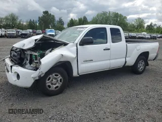 2008 Toyota Tacoma z VIN 5TETX22N88Z490230, wystawiony jako Copart lot #59009795 z przebiegiem 84 580 mil mil oraz Szkoda całkowita • Salvage title. Historia ofert i sprzedaży dostępna na DreamBid. Obrazek 1.