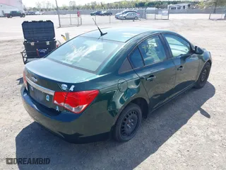 2014 Chevrolet Cruze LS with VIN 1G1PA5SG1E7114714, listed as a IAAI auction lot 41967581 with 246,526 mi miles. Bid and sale history available at carsss.com. Image 4.