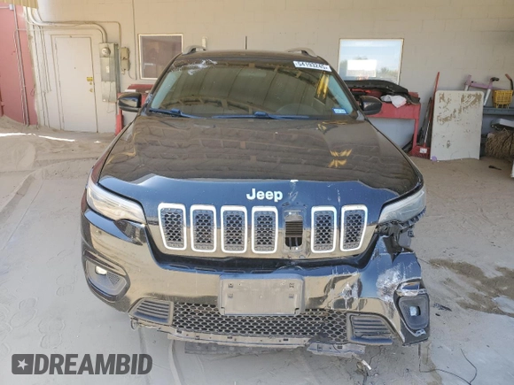 2019 Jeep Cherokee Latitude z VIN 1C4PJLCB0KD340500, wystawiony jako Copart lot #54193245 z przebiegiem 138 517 mil mil oraz Szkoda całkowita • Salvage title. Historia ofert i sprzedaży dostępna na DreamBid. Obrazek 5.