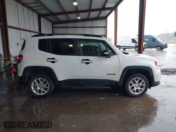 2020 Jeep Renegade Latitude with VIN ZACNJBBB4LPL00858, listed as a IAAI auction lot 39799564 with 96,002 mi miles. Bid and sale history available at carsss.com. Image 13.