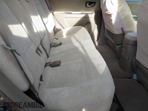 2005 Hyundai Santa Fe GLS with VIN KM8SC13D45U929446, listed as a IAAI auction lot 41200311 with 157,669 mi miles and . Bid and sale history available at DreamBid. Image 8.