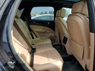 2019 Porsche Cayenne with VIN WP1AA2AY5KDA02094, listed as a Copart auction lot 60469445 with 105,899 mi miles and Clean title. Bid and sale history available at DreamBid. Image 11.
