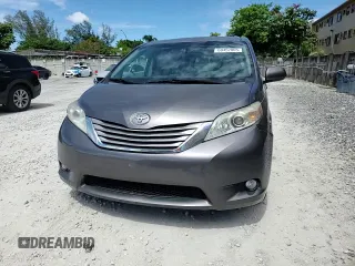 2015 Toyota Sienna XLE with VIN 5TDYK3DCXFS668851, listed as a Copart auction lot 60452005 with 205,549 mi miles and Salvage title. Bid and sale history available at DreamBid. Image 15.