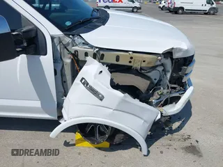 2020 Ford F-150 XL z VIN 1FTFW1E49LKE65329, wystawiony jako IAAI lot #42436835 z przebiegiem 53 581 mil mil oraz . Historia ofert i sprzedaży dostępna na DreamBid. Obrazek 6.