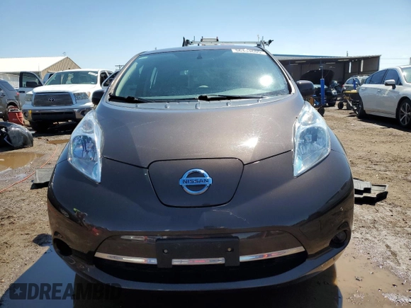 2016 Nissan LEAF SV z VIN 1N4BZ0CP2GC303447, wystawiony jako Copart lot #56404605 z przebiegiem 54 612 mil mil oraz Szkoda całkowita • Salvage title. Historia ofert i sprzedaży dostępna na DreamBid. Obrazek 5.