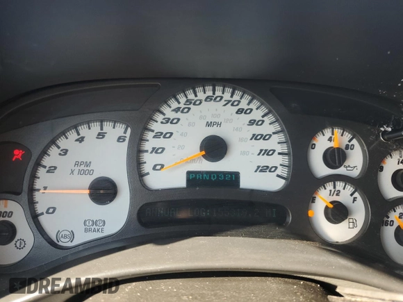 2006 Chevrolet Silverado SS z VIN 2GCEC19N561178209, wystawiony jako Copart lot #44487665 z przebiegiem 155 319 mil mil oraz Szkody całkowita. Historia ofert i sprzedaży dostępna na DreamBid. Obrazek 9.