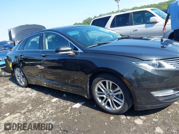 2014 Lincoln MKZ Hybrid with VIN 3LN6L2LU5ER815261, listed as a IAAI auction lot 42224030 with 107,866 mi miles and . Bid and sale history available at DreamBid. Image 14.