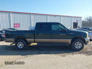 2003 Ford Super Duty F-250 XL with VIN 1FTNW21S23EA08088, listed as a IAAI auction lot 41671180 with 250,765 mi miles. Bid and sale history available at carsss.com. Image 13.