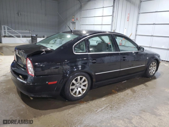 2003 Volkswagen Passat GLS with VIN WVWPD63B33P244885, listed as a Copart auction lot 41471955 with 147,198 mi miles and Salvage Title. Bid and sale history available at carsss.com. Image 3.