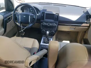 2013 Land Rover LR2 z VIN SALFR2BG2DH372333, wystawiony jako Copart lot #59335945 z przebiegiem 83 289 mil mil oraz Czysty tytuł • Clean title. Historia ofert i sprzedaży dostępna na DreamBid. Obrazek 8.