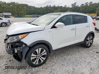 2013 Kia Sportage EX z VIN KNDPCCA29D7434437, wystawiony jako Copart lot #57657125 z przebiegiem 131 625 mil mil oraz Szkoda całkowita • Salvage title. Historia ofert i sprzedaży dostępna na DreamBid. Obrazek 1.