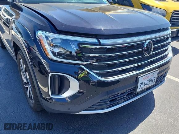 2024 Volkswagen Atlas SE with VIN 1V2HR2CA7RC565297, listed as a IAAI auction lot 42844488 with 24,398 mi miles and . Bid and sale history available at DreamBid. Image 8.