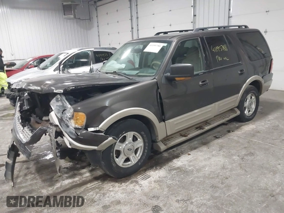 2005 Ford Expedition Eddie Bauer with VIN 1FMFU18575LA91113, listed as a IAAI auction lot 41195788 with 185,032 mi miles. Bid and sale history available at carsss.com. Image 17.