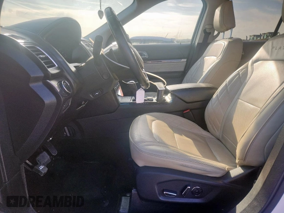 2018 Ford Explorer Platinum with VIN 1FM5K8HT2JGB88893, listed as a Copart auction lot 61164705 with 133,843 mi miles and Salvage title. Bid and sale history available at DreamBid. Image 7.
