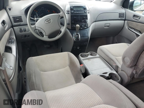 2010 Toyota Sienna CE with VIN 5TDKK4CC8AS290986, listed as a Copart auction lot 56163465 with 161,061 mi miles and Clean Title. Bid and sale history available at DreamBid. Image 8.