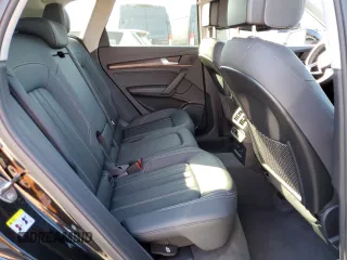 2021 Audi Q5 Premium Plus with VIN WA1E2AFY6M2132199, listed as a Copart auction lot 88331615 with 20,555 mi miles and Salvage Title. Bid and sale history available at carsss.com. Image 10.