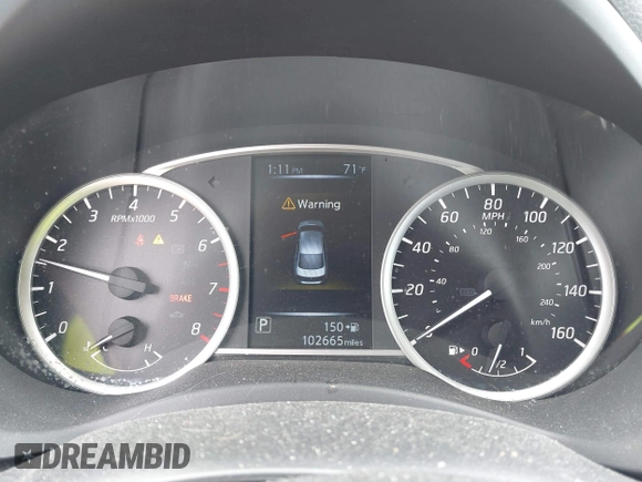 2017 Nissan Sentra SR with VIN 3N1AB7AP4HL649403, listed as a IAAI auction lot 42337983 with 102,665 mi miles and . Bid and sale history available at DreamBid. Image 7.