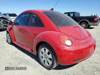 2009 Volkswagen New Beetle Coupe S with VIN 3VWPG31C29M500172, listed as a Copart auction lot 73111494 with 116,278 mi miles and Salvage Title. Bid and sale history available at carsss.com. Image 2.