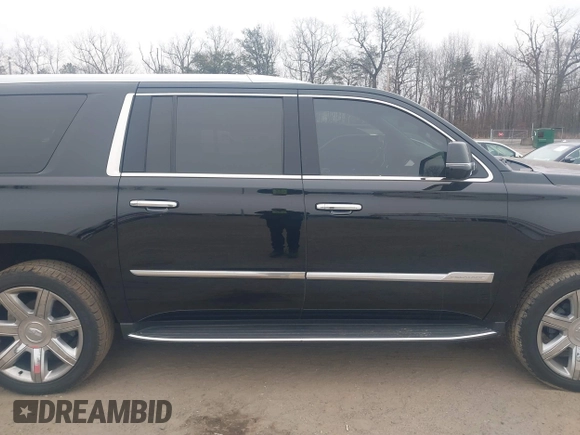 2019 Cadillac Escalade ESV Luxury z VIN 1GYS4HKJ0KR276995, wystawiony jako IAAI lot #41600945 z przebiegiem 87 701 mil mil oraz . Historia ofert i sprzedaży dostępna na DreamBid. Obrazek 13.