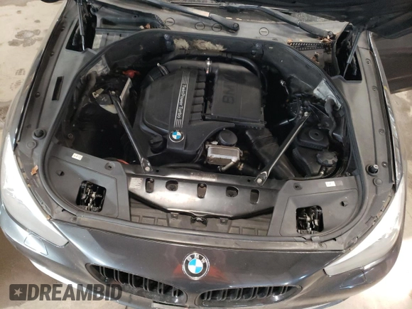 2012 BMW 5 Series GT 535i Gran Turismo xDrive with VIN WBASP2C57CC338888, listed as a Copart auction lot 43386015 with 203,085 mi miles and Salvage Title. Bid and sale history available at DreamBid. Image 12.
