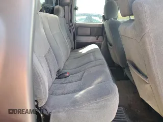 2005 Chevrolet Silverado 1500 Work Truck z VIN 1GCEC19X05Z291296, wystawiony jako Copart lot #48926825 z przebiegiem 282 858 mil mil oraz Szkoda całkowita • Salvage title. Historia ofert i sprzedaży dostępna na DreamBid. Obrazek 10.