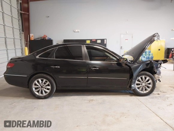 2008 Hyundai Azera Limited с VIN KMHFC46F08A318965, выставлен на аукционе IAAI как лот 42145858 с пробегом 190 533 миль миль и . История ставок и продаж доступна на DreamBid. Изображение 13.