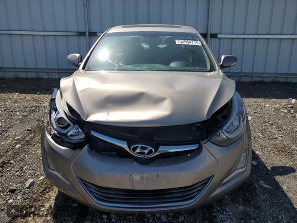 2014 Hyundai Elantra Limited z VIN 5NPDH4AEXEH477637, wystawiony jako Copart lot #52564715 z przebiegiem 131 561 mil mil oraz Szkoda całkowita • Salvage title. Historia ofert i sprzedaży dostępna na DreamBid. Obrazek 5.