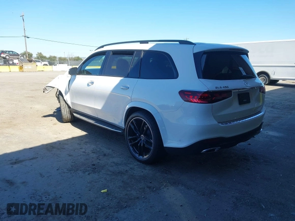 2025 Mercedes-Benz GLS 450 with VIN 4JGFF5KE5SB338205, listed as a IAAI auction lot 41748715 with 3,796 mi miles and . Bid and sale history available at DreamBid. Image 3.
