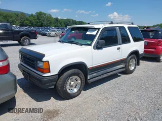 1994 Ford Explorer z VIN 1FMCU24X8RUC83284, wystawiony jako IAAI lot #42634506 z przebiegiem 207 939 mil mil oraz . Historia ofert i sprzedaży dostępna na DreamBid. Obrazek 23.