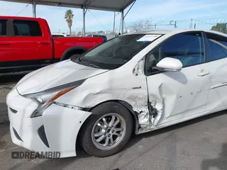 2018 Toyota Prius Two with VIN JTDKARFU7J3054710, listed as a IAAI auction lot 41372798 with 347,148 mi miles. Bid and sale history available at carsss.com. Image 6.