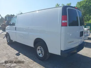 2019 Chevrolet Express Cargo Van with VIN 1GCWGAFP5K1296131, listed as a IAAI auction lot 42082742 with 217,740 mi miles. Bid and sale history available at carsss.com. Image 3.