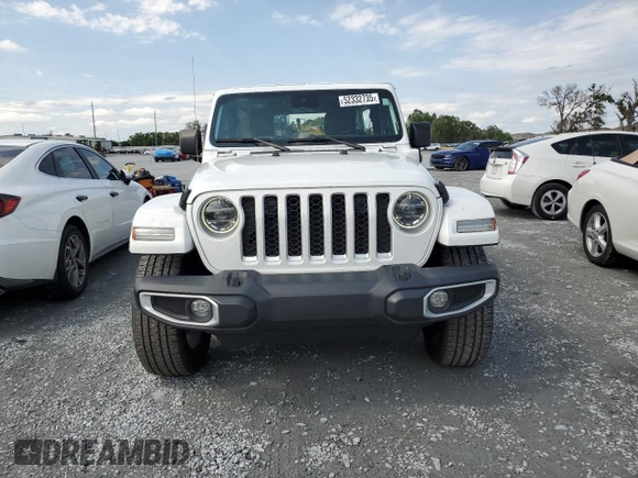 2021 Jeep Wrangler Unlimited Sahara z VIN 1C4JJXP65MW766023, wystawiony jako Copart lot #52332735 z przebiegiem 23 130 mil mil oraz Nie do naprawy • Non repairable. Historia ofert i sprzedaży dostępna na DreamBid. Obrazek 5.