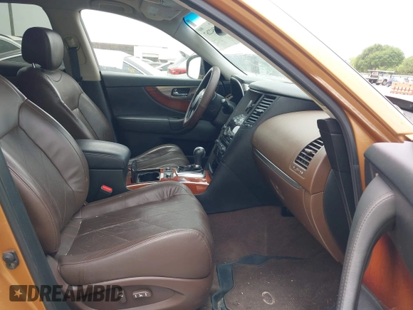 2010 Infiniti FX with VIN JN8AS1MW0AM850809, listed as a IAAI auction lot 41942267 with 142,145 mi miles and . Bid and sale history available at DreamBid. Image 5.