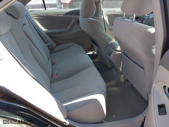 2009 Toyota Camry with VIN 4T4BE46K39R092254, listed as a IAAI auction lot 41699613 with 189,800 mi miles. Bid and sale history available at carsss.com. Image 8.