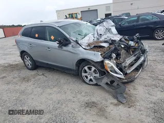 2012 Volvo XC60 3.2L with VIN YV4952DL1C2297343, listed as a IAAI auction lot 40968724 with Not provided miles and . Bid and sale history available at DreamBid. Image 1.