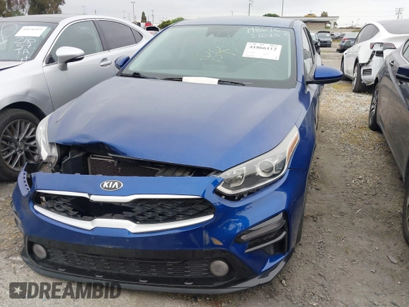 2021 Kia Forte LXS with VIN 3KPF24AD2ME386091, listed as a IAAI auction lot 41866112 with 42,430 mi miles. Bid and sale history available at carsss.com. Image 13.