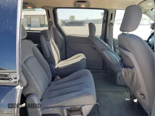 2005 Dodge Caravan SXT z VIN 2D4GP44L15R182362, wystawiony jako Copart lot #54702625 z przebiegiem 185 114 mil mil oraz Szkody całkowita. Historia ofert i sprzedaży dostępna na DreamBid. Obrazek 11.