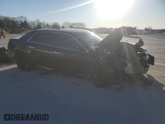 2012 Chrysler 300 Limited with VIN 2C3CCACG2CH165524, listed as a Copart auction lot 47618105 with 183,549 mi miles and Salvage Title. Bid and sale history available at carsss.com. Image 4.