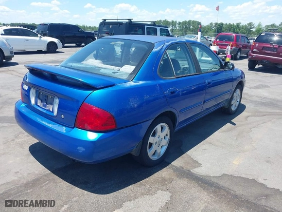 2006 Nissan Sentra 1.8 S with VIN 3N1CB51D06L526391, listed as a IAAI auction lot 39504566 with 200,000 mi miles. Bid and sale history available at carsss.com. Image 4.