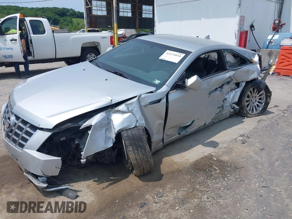 2014 Cadillac CTS Performance with VIN 1G6DG1E35E0107139, listed as a IAAI auction lot 42371034 with 56,988 mi miles and . Bid and sale history available at DreamBid. Image 6.