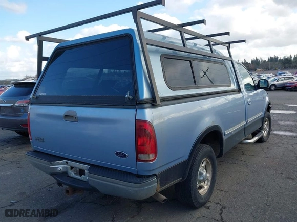 1998 Ford F-150 Standard with VIN 1FTZF18W3WKB01356, listed as a IAAI auction lot 41718893 with 261,717 mi miles. Bid and sale history available at carsss.com. Image 4.