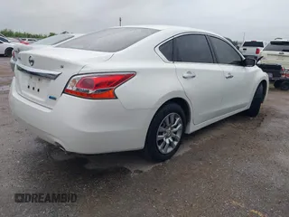 2014 Nissan Altima SV with VIN 1N4AL3AP7EN354056, listed as a IAAI auction lot 42101489 with 206,245 mi miles and . Bid and sale history available at DreamBid. Image 4.