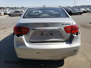 2010 Hyundai Elantra GLS z VIN KMHDU4AD1AU940571, wystawiony jako Copart lot #60626355 z przebiegiem 216 393 mil mil oraz Szkoda całkowita • Salvage title. Historia ofert i sprzedaży dostępna na DreamBid. Obrazek 6.