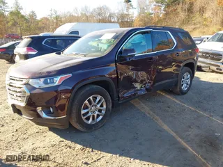 2019 Chevrolet Traverse LT Cloth with VIN 1GNEVGKW0KJ103392, listed as a IAAI auction lot 40702731 with 77,025 mi miles. Bid and sale history available at carsss.com. Image 17.
