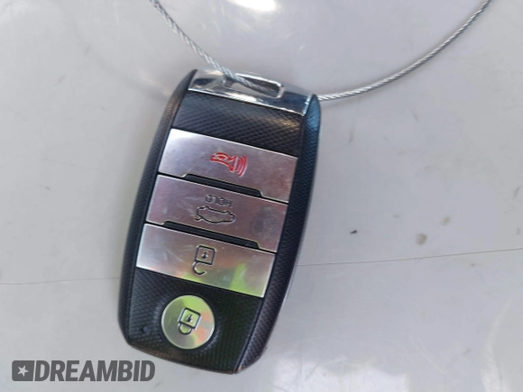 2018 Kia Forte LX with VIN 3KPFL4A77JE220538, listed as a IAAI auction lot 42095964 with 98,977 mi miles and . Bid and sale history available at DreamBid. Image 11.
