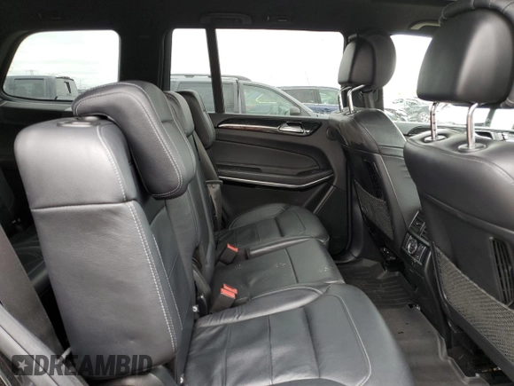 2017 Mercedes-Benz GLS 550 z VIN 4JGDF7DE8HA936688, wystawiony jako Copart lot #55679235 z przebiegiem 59 009 mil mil oraz Szkoda całkowita • Salvage title. Historia ofert i sprzedaży dostępna na DreamBid. Obrazek 11.