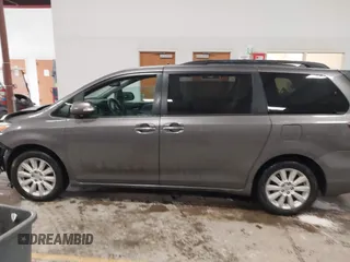 2015 Toyota Sienna Ltd with VIN 5TDDK3DC3FS106157, listed as a IAAI auction lot 41737202 with 173,724 mi miles. Bid and sale history available at carsss.com. Image 15.