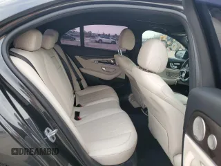 2021 Mercedes-Benz E-Class E 350 with VIN W1KZF8DB1MA943276, listed as a Copart auction lot 43835605 with 57,632 mi miles and Salvage Title. Bid and sale history available at carsss.com. Image 10.