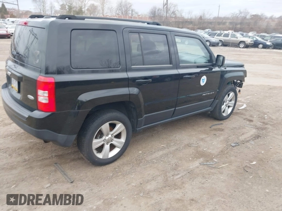 2014 Jeep Patriot Latitude with VIN 1C4NJRFB0ED626048, listed as a IAAI auction lot 41728993 with 115,872 mi miles and . Bid and sale history available at DreamBid. Image 4.