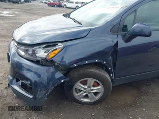 2019 Chevrolet Trax LS with VIN 3GNCJNSB4KL270755, listed as a IAAI auction lot 41738365 with 90,750 mi miles and . Bid and sale history available at DreamBid. Image 17.